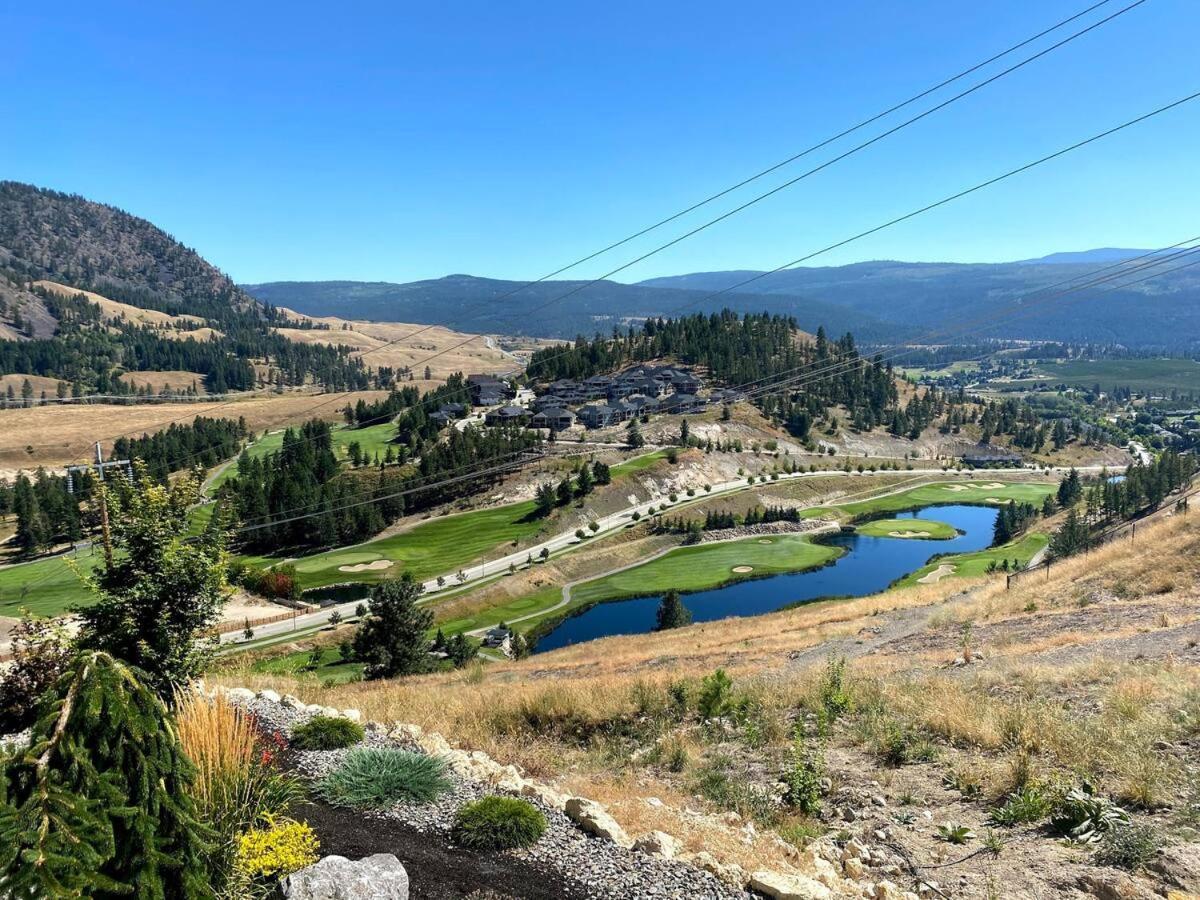 Beautiful Suite On Golf Course Kelowna Buitenkant foto