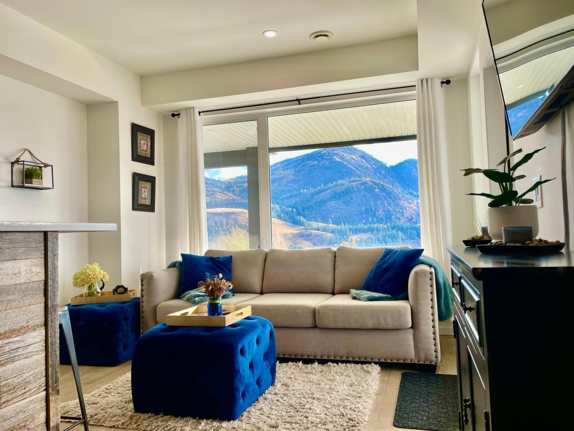 Beautiful Suite On Golf Course Kelowna Buitenkant foto
